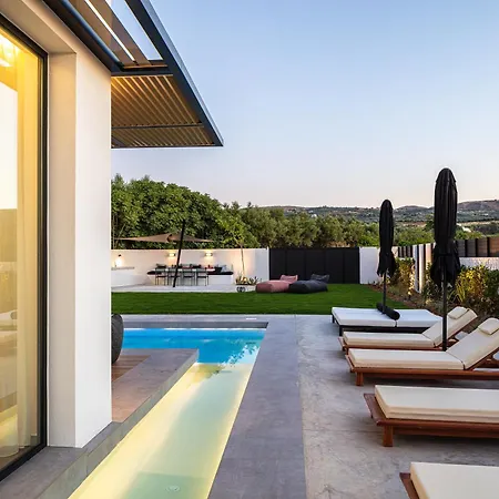 2 Luxury W Nearby Beach! Vila Pigí