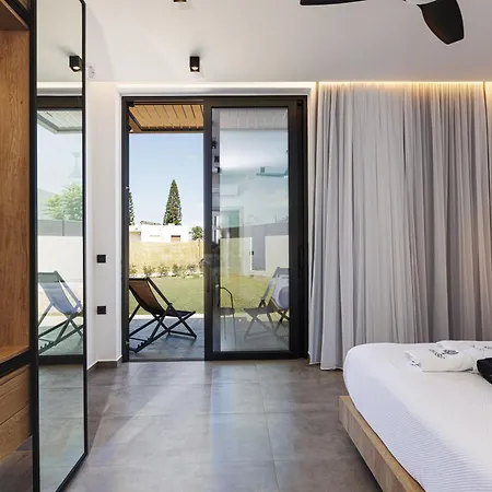 2 Luxury W Nearby Beach! Vila